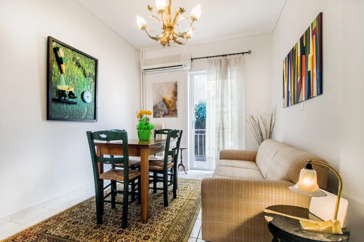 Stylish Apt Next To Thiseio & Keramikos