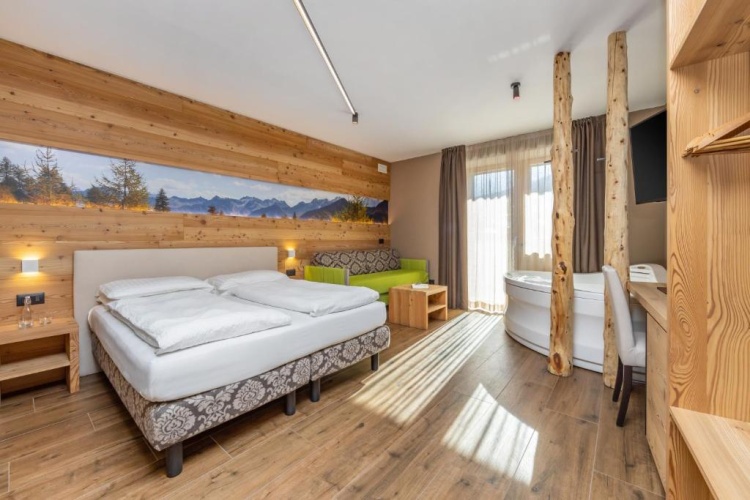 Double Suite with mountain view