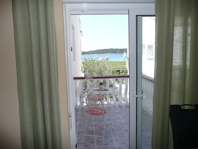 Guesthouse Mira