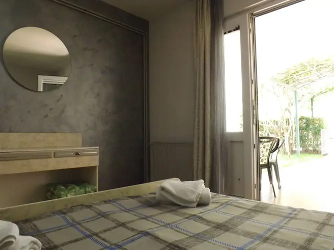 Three Bedroom Apartment With Garden