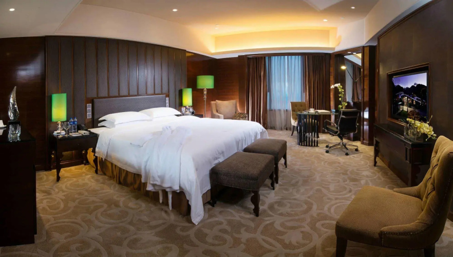 Malachite Hotel