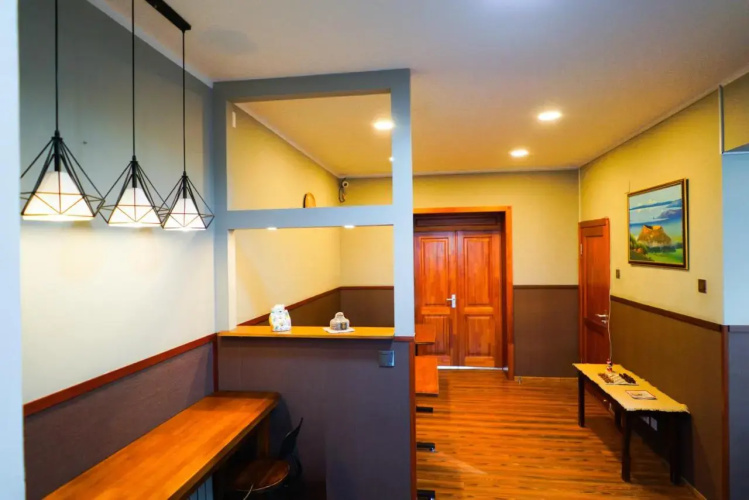 Zaya Guest House
