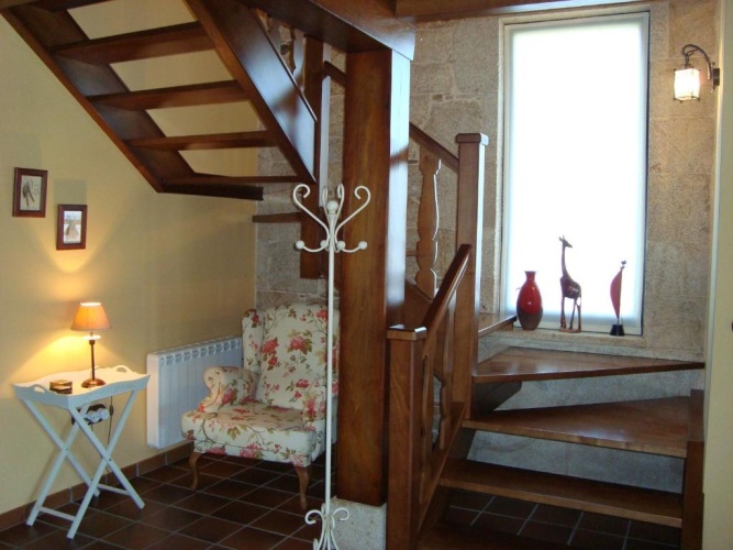 4 Bedrooms Cottage
