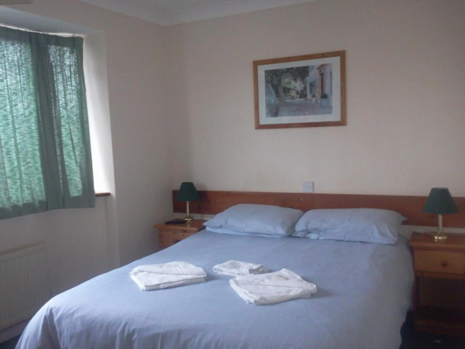 Carlton Lodge