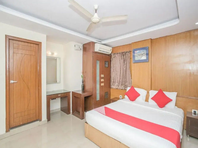 Regal Residency