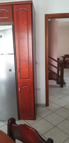 3 bedrooms house