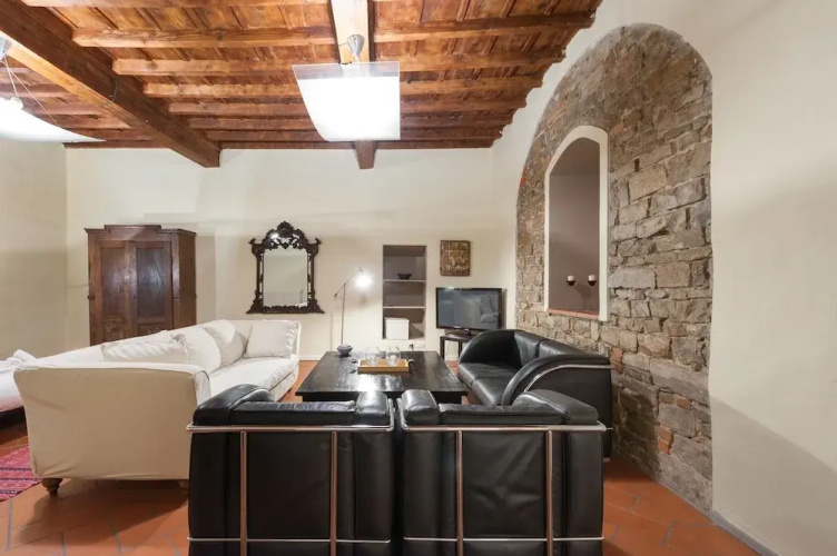 Short-let Florence Charming Suite