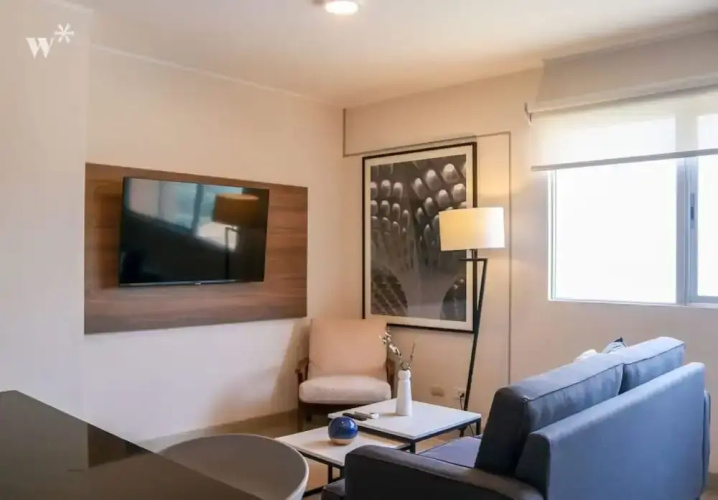 w Outstanding 2BR Duplex With AC in San Isidro