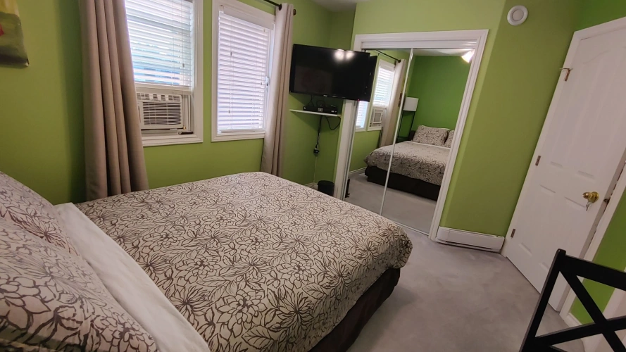1 Bedroom Deluxe room with mountain view