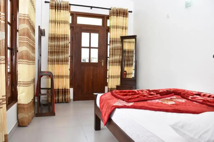 Grand View Guest House & Restaurant