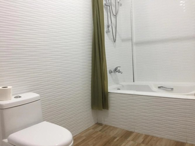 Hollywood Suites