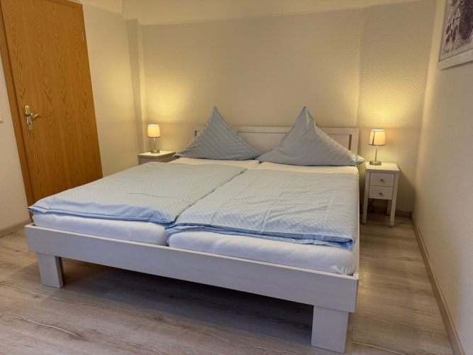 Standard Double room with city view