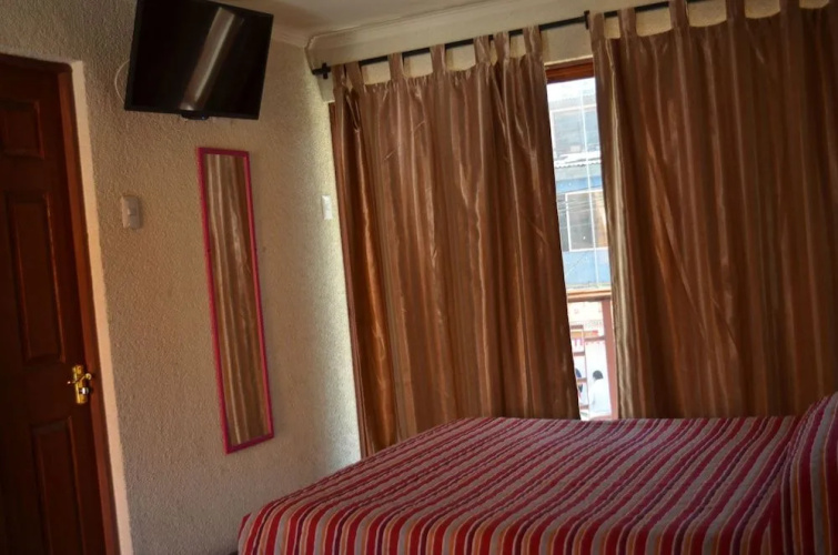Hotel Santa Laura