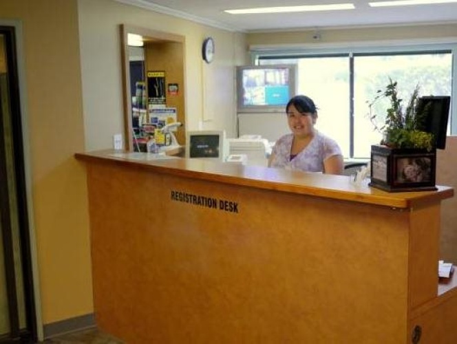 Airport Inn photo 33