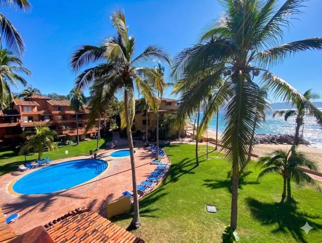 Standard Triple room with balcony