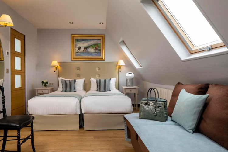 Hôtel Plaza Elysées photo 8