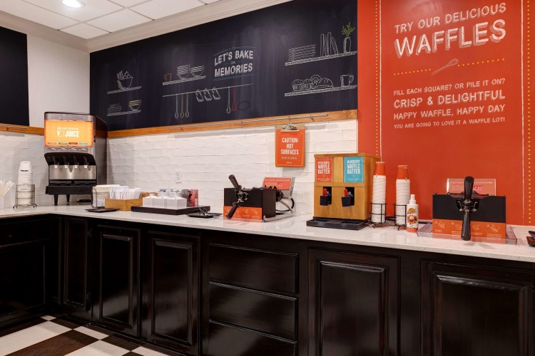 Hampton Inn & Suites Galveston photo 42