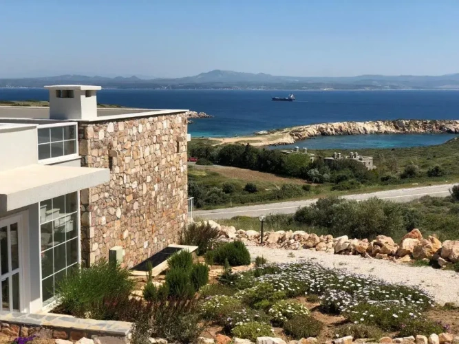 Standard room with balcony and with view