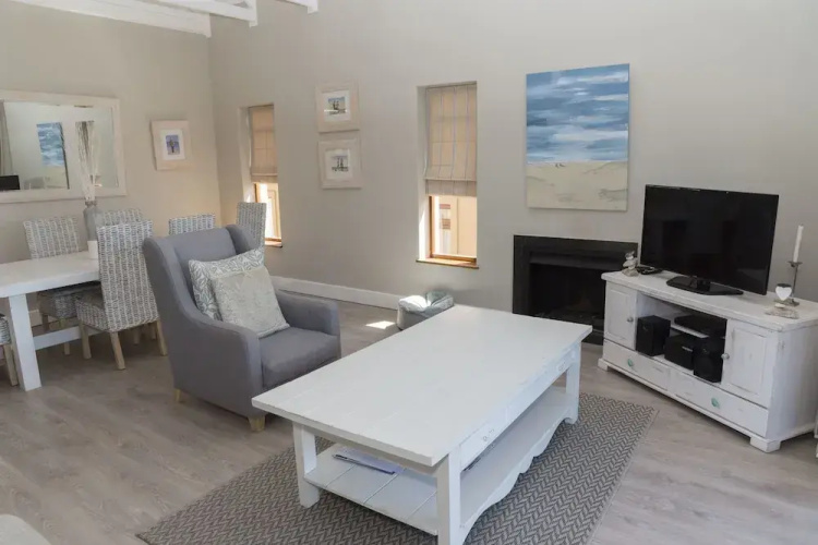 Villa 12