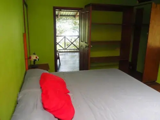 Cabinas Punta Uva