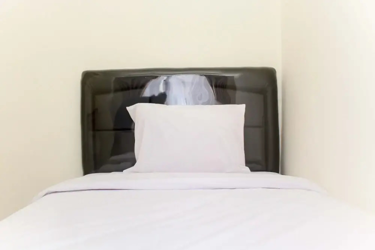 Fancy Comfortable 2Br At Meikarta Apartment
