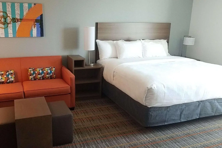 Double Suite