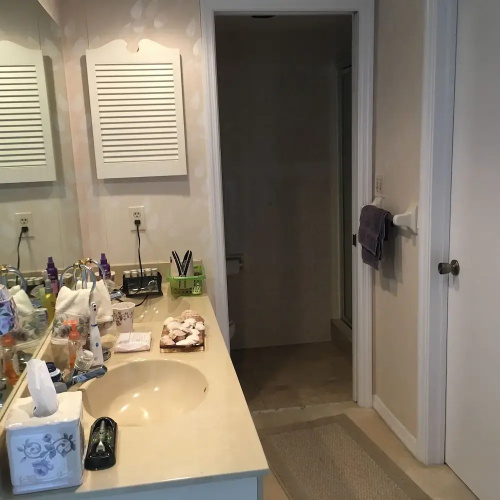 Eagle Cay Condo
