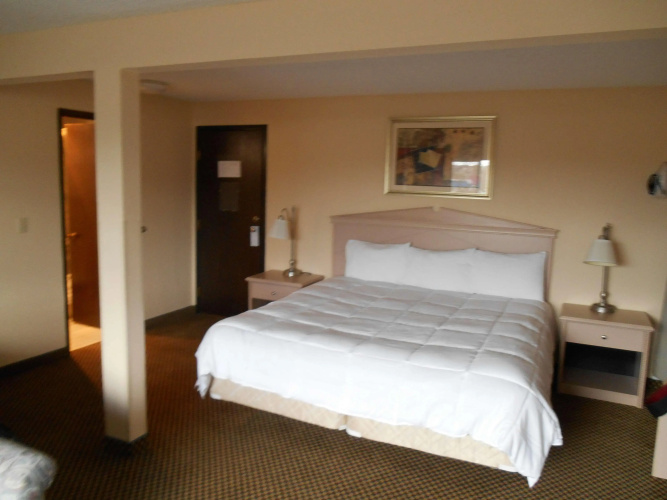 GuestHouse Inn & Suites Eugene / Springfield