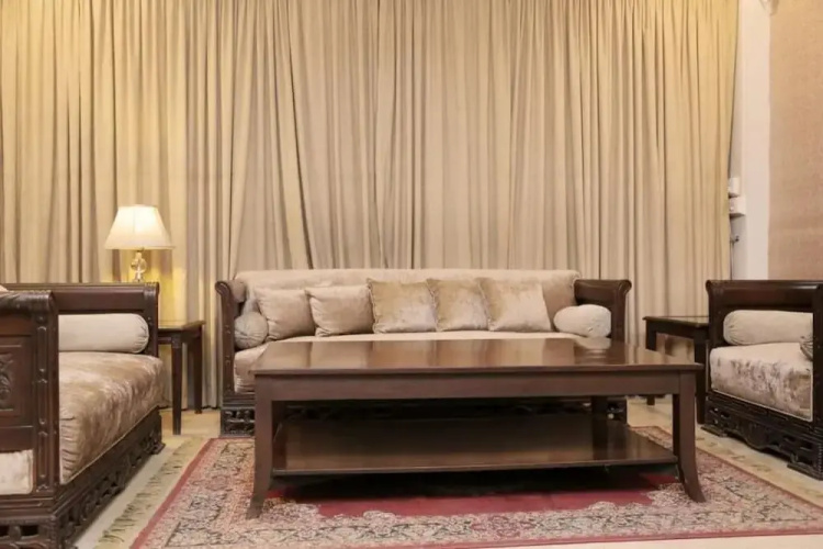 Shelton Hotel Lahore