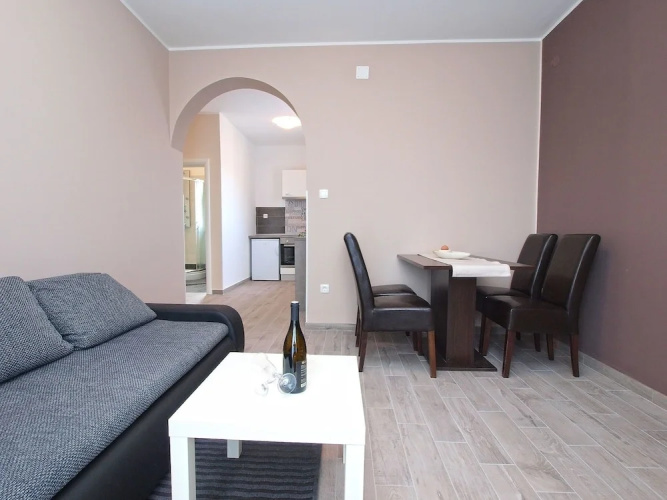 Apartment 1449