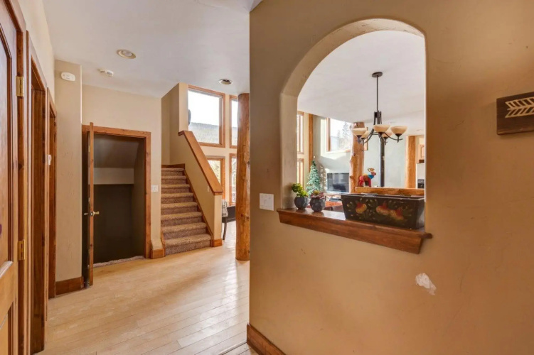 400 Whispering Pines Dr.