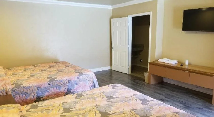 Welcome Inn & Suites