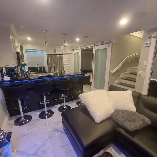 Sunset Mews Luxurious 3 Bed Townhouse