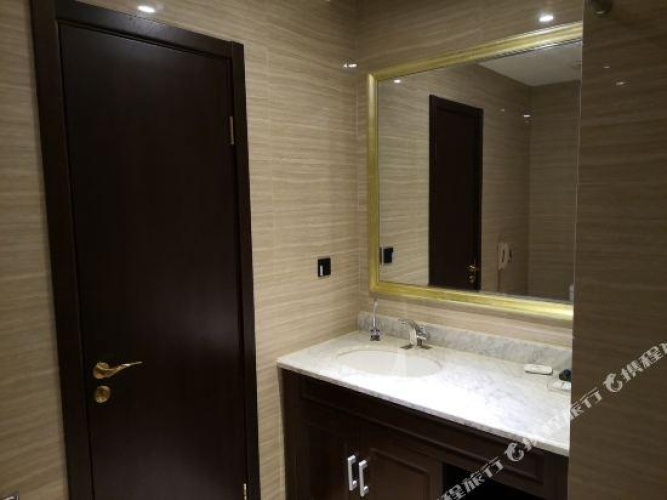 Business Suite