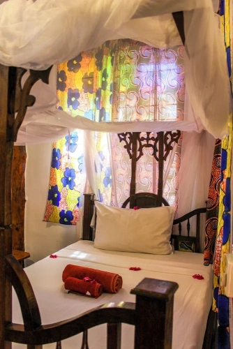 Standard Twin room with balcony