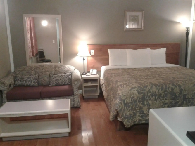 Magnuson Hotel Creston