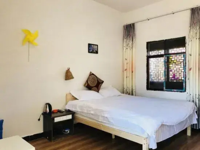 Pu Zhe Hei Little Windmill Hostel