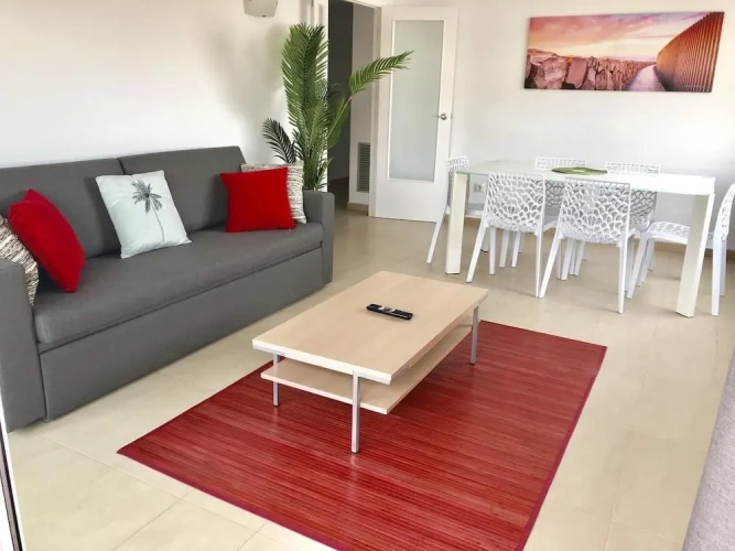 2 Bedrooms Apartment with balcony