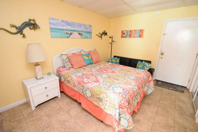 Beachview 325 by RedAwning