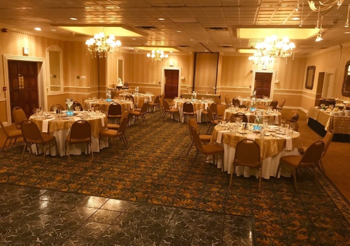 Holiday Inn Cleveland - Mayfield photo 35