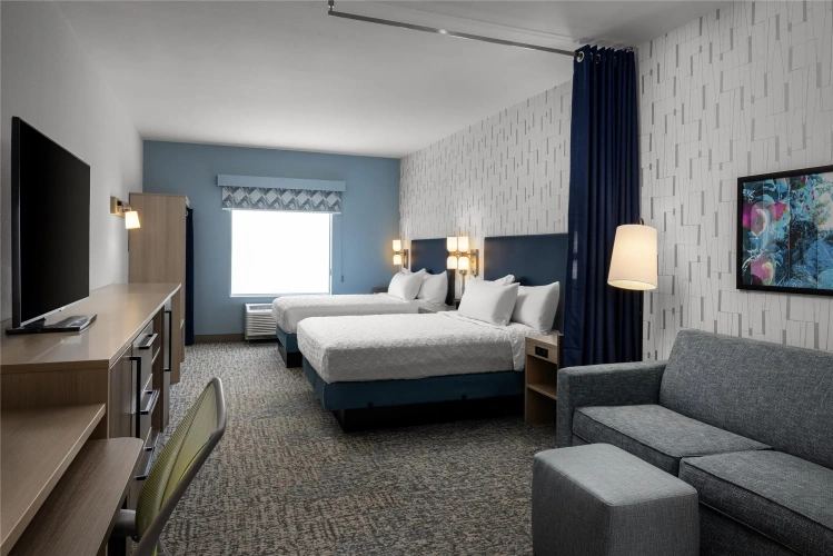 Quadruple Suite
