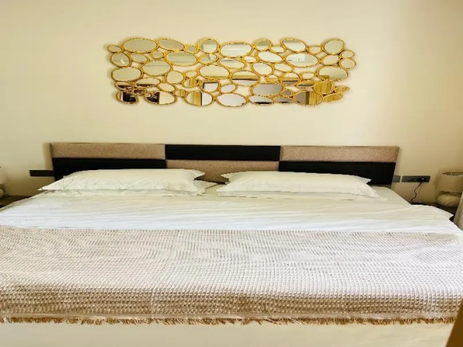 1 Bedroom Apartment with balcony