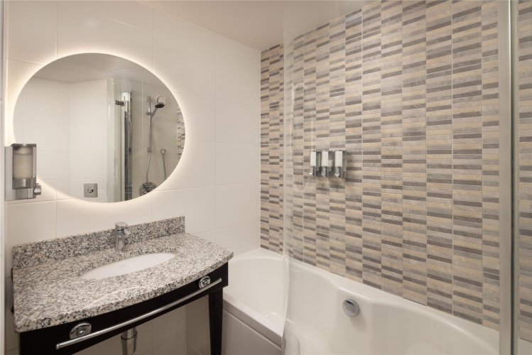 Hampton by Hilton London Stansted Airport photo 14