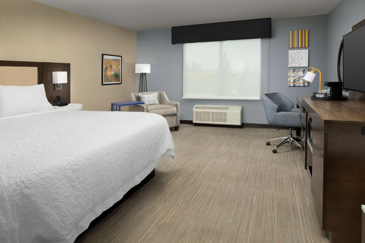 Hampton Inn Warroad, MN