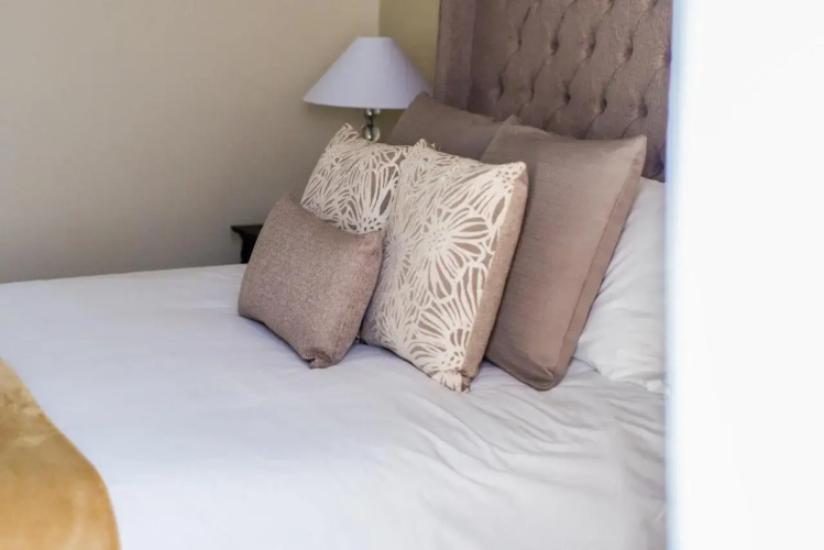 Lelethu Guest House
