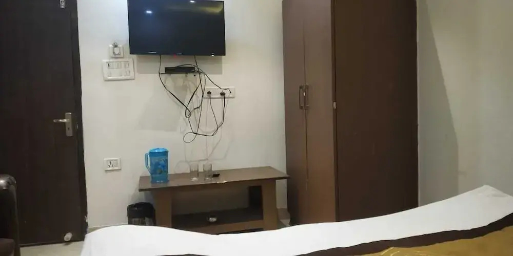 Hotel Ashiana