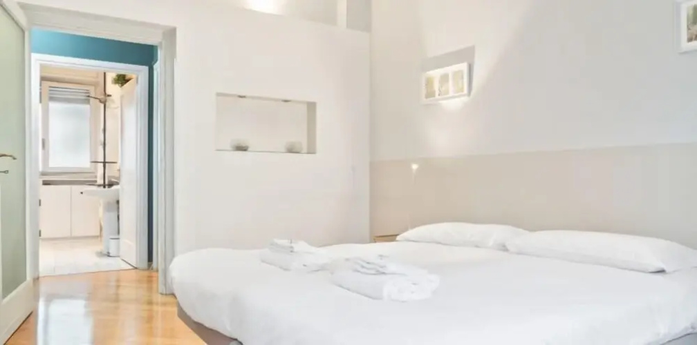 MM Bernini Roomy Apartment