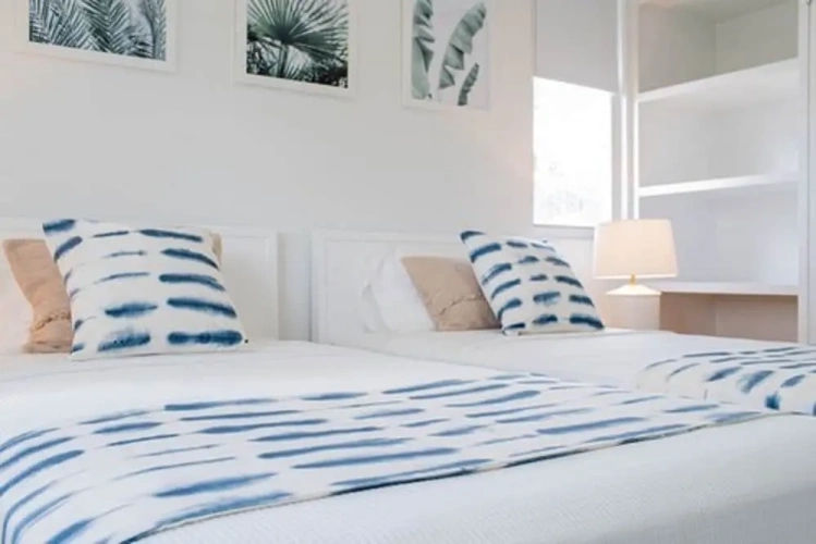 Luxury Double room with partial ocean view