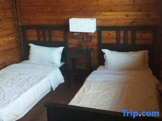 2 Bedrooms Cottage