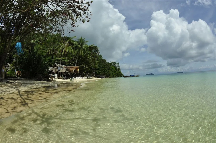 New Rantee Beach Resort 2